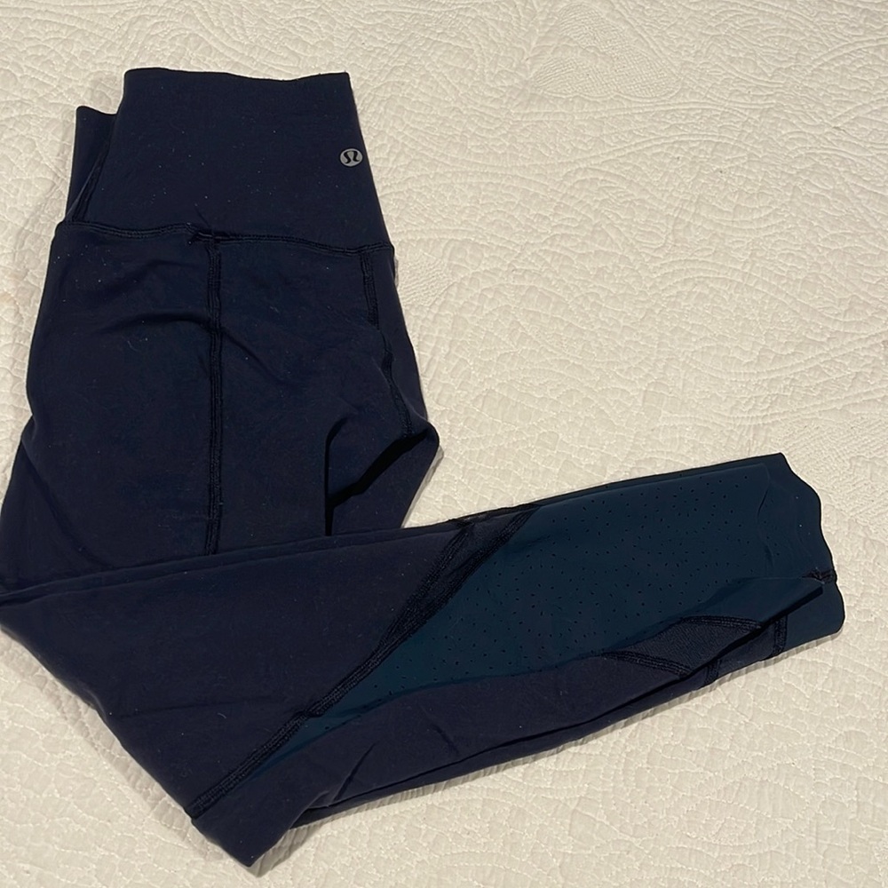 Cropped navy Lulu leggings